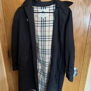 Burberry Black Trench Coat with Iconic Check Lining